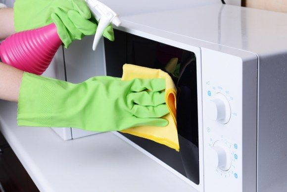 microwave oven cleaning