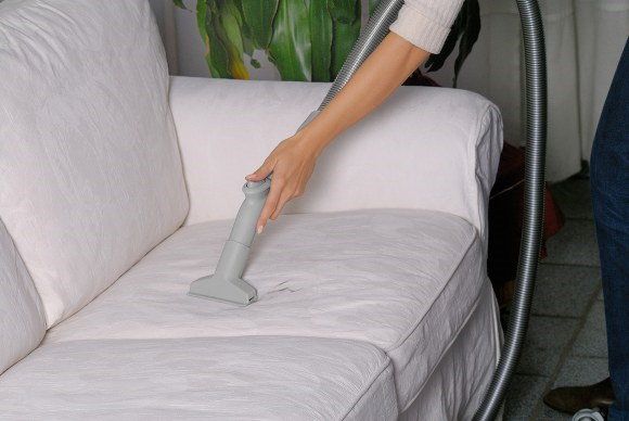 upholstery steam cleaning